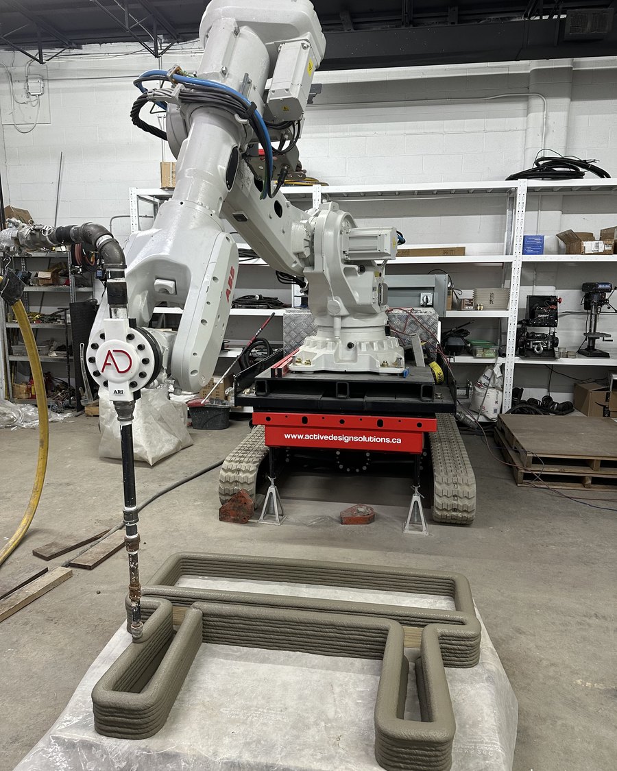 Robot printing the bench